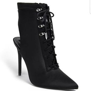 🖤Forever21 Boots🖤